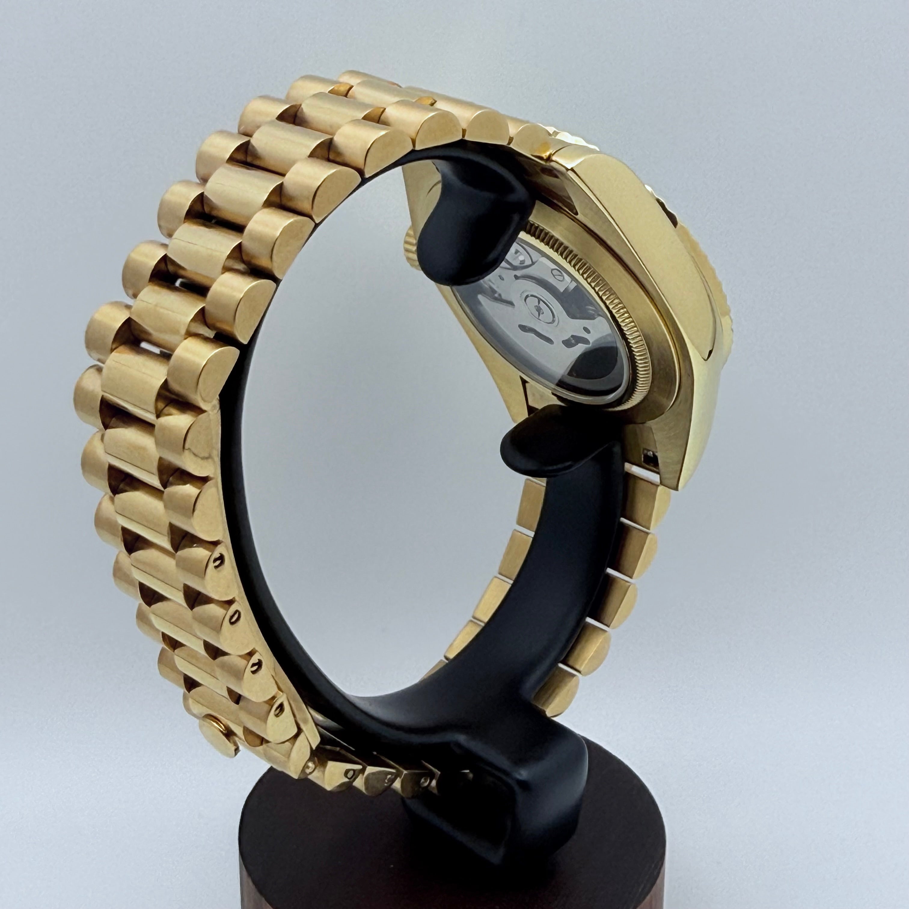 Sovereign - Dress - Gold - Palm - SS 39mm