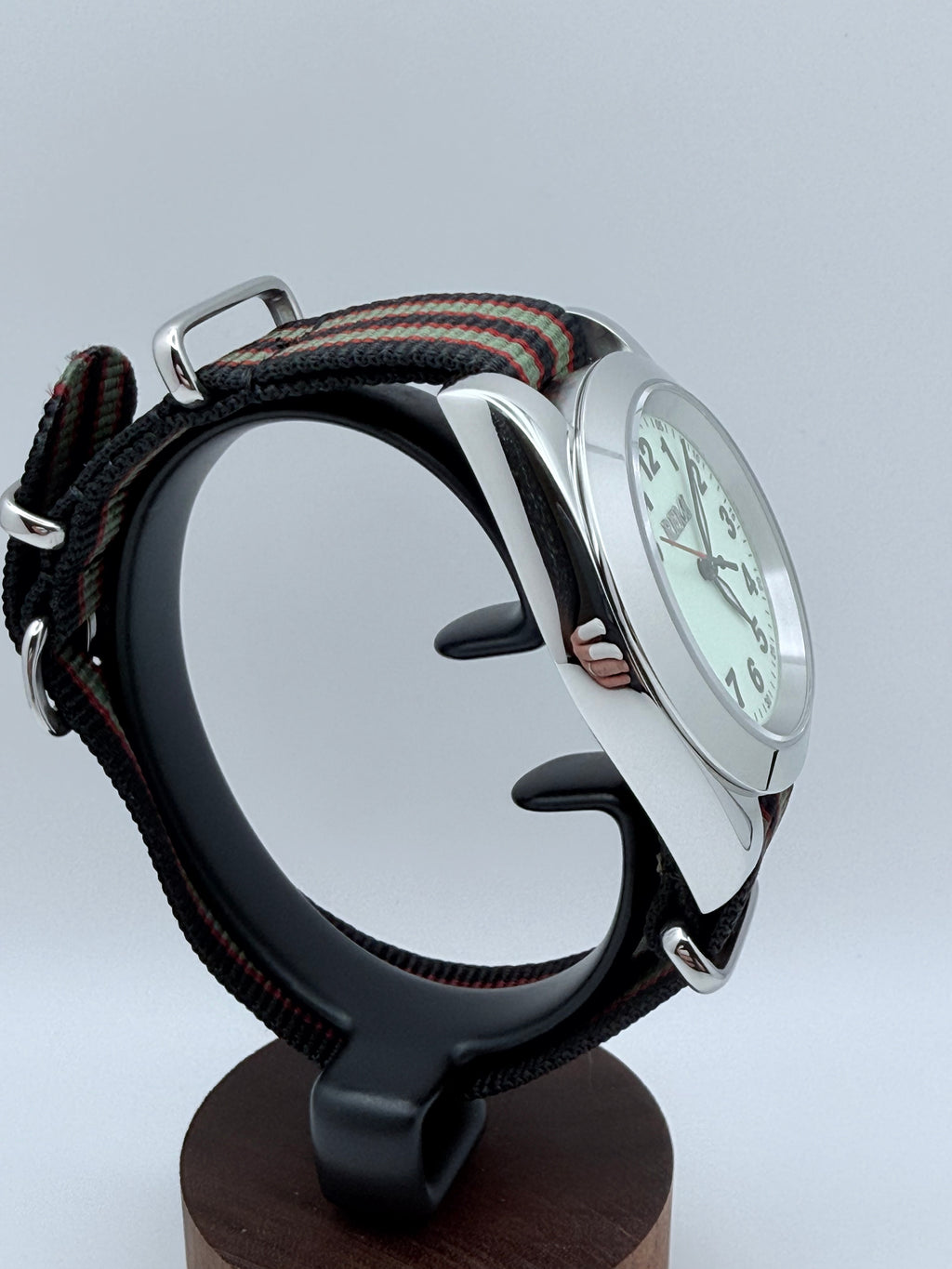 Trekker Field - Quartz - Luminator