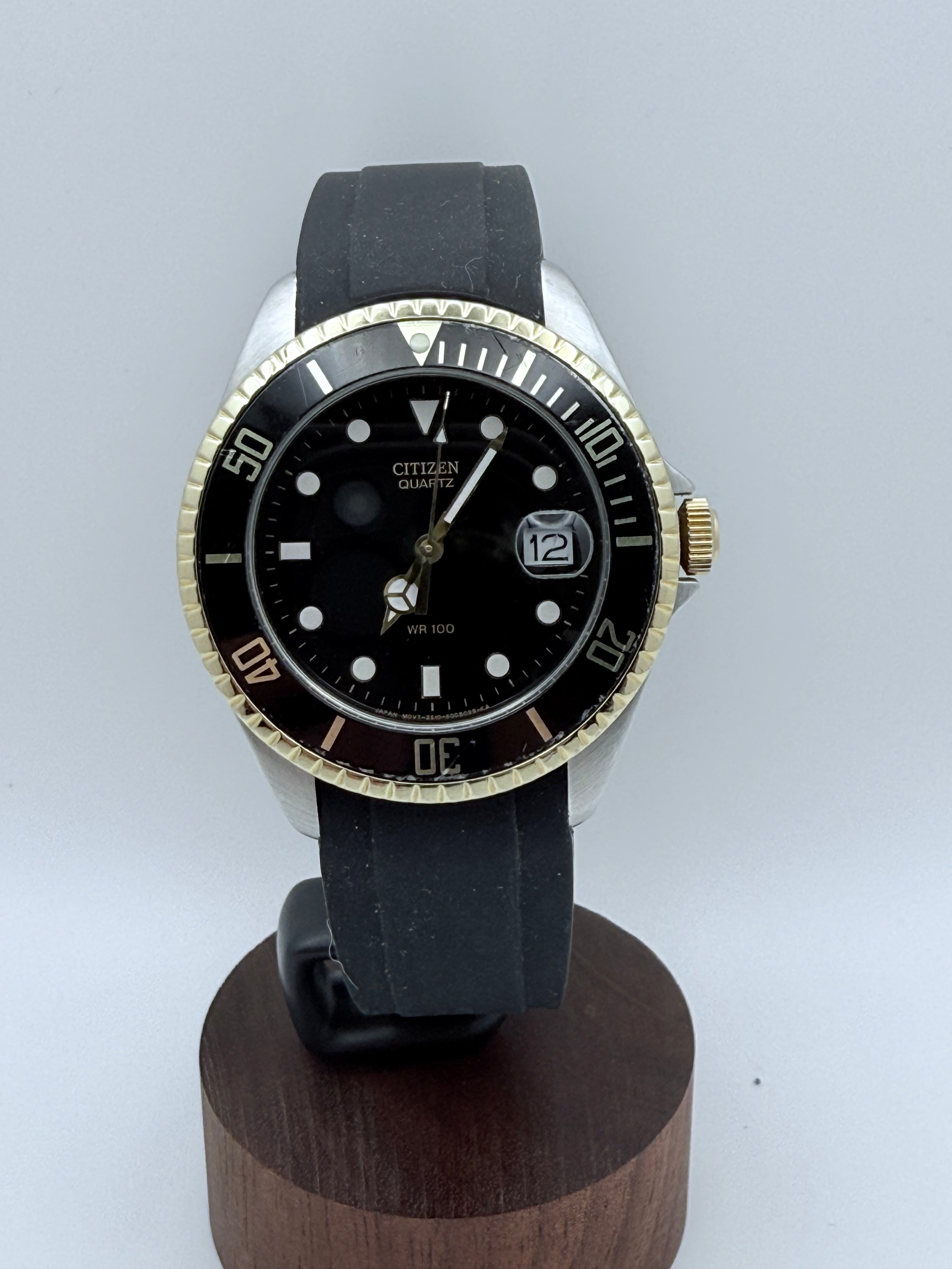 Citizen Dive Watch - Dive - Black - Gold/SS - Preowned