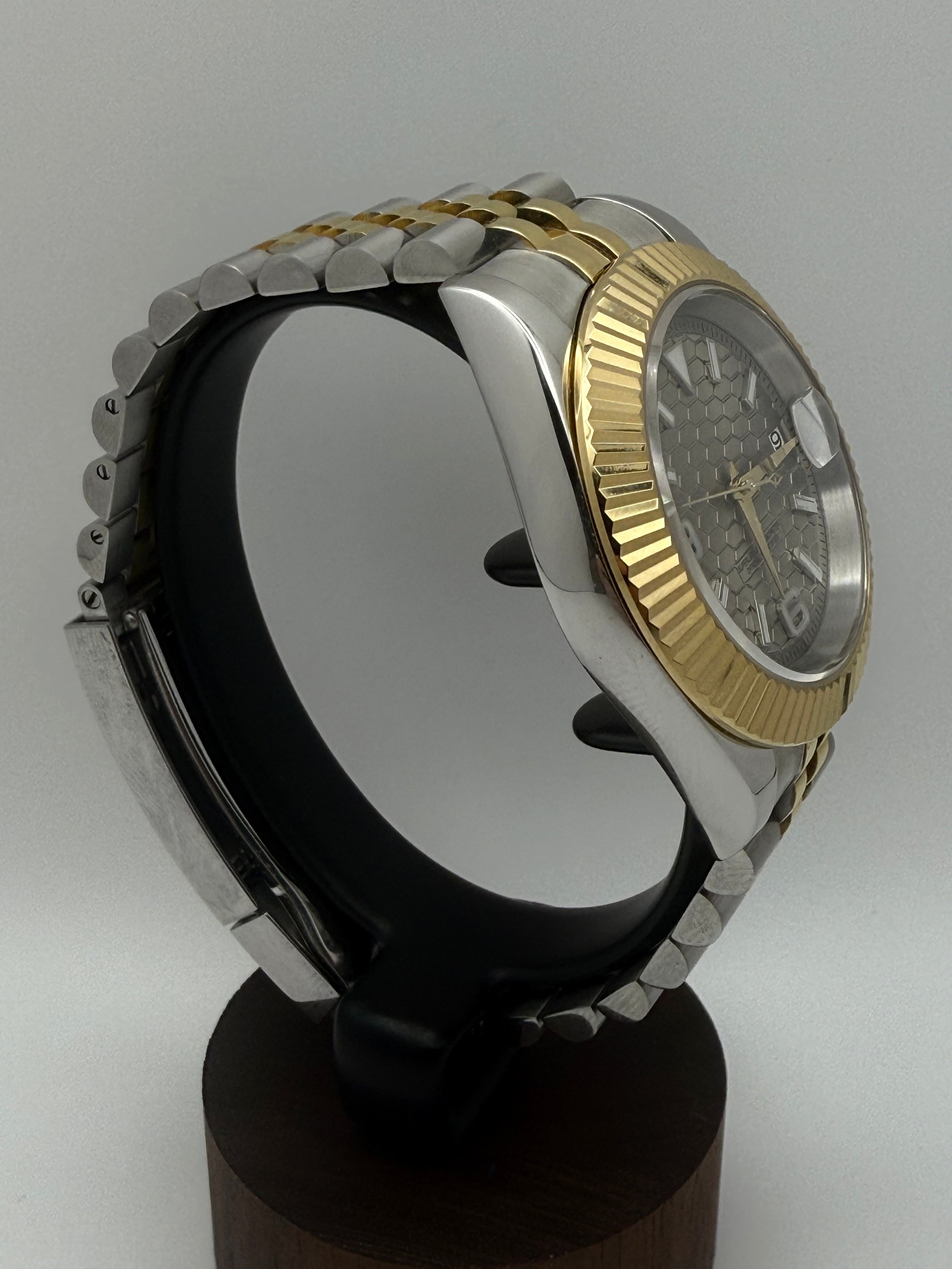 Monarch Dress - Gray Dial 2 Tone