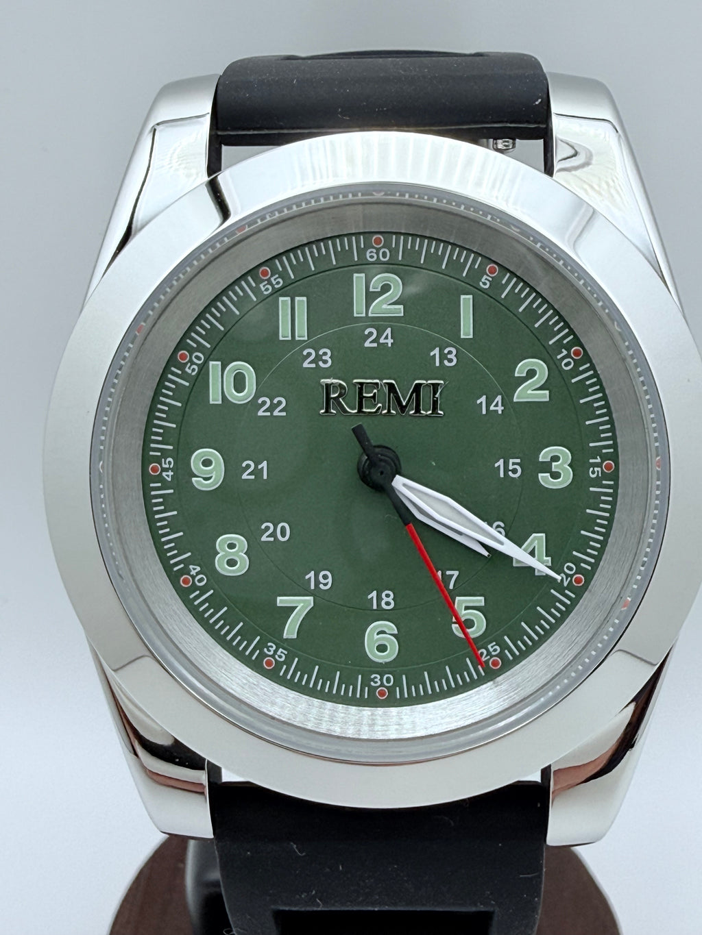 Trekker Field - Quartz - Olive