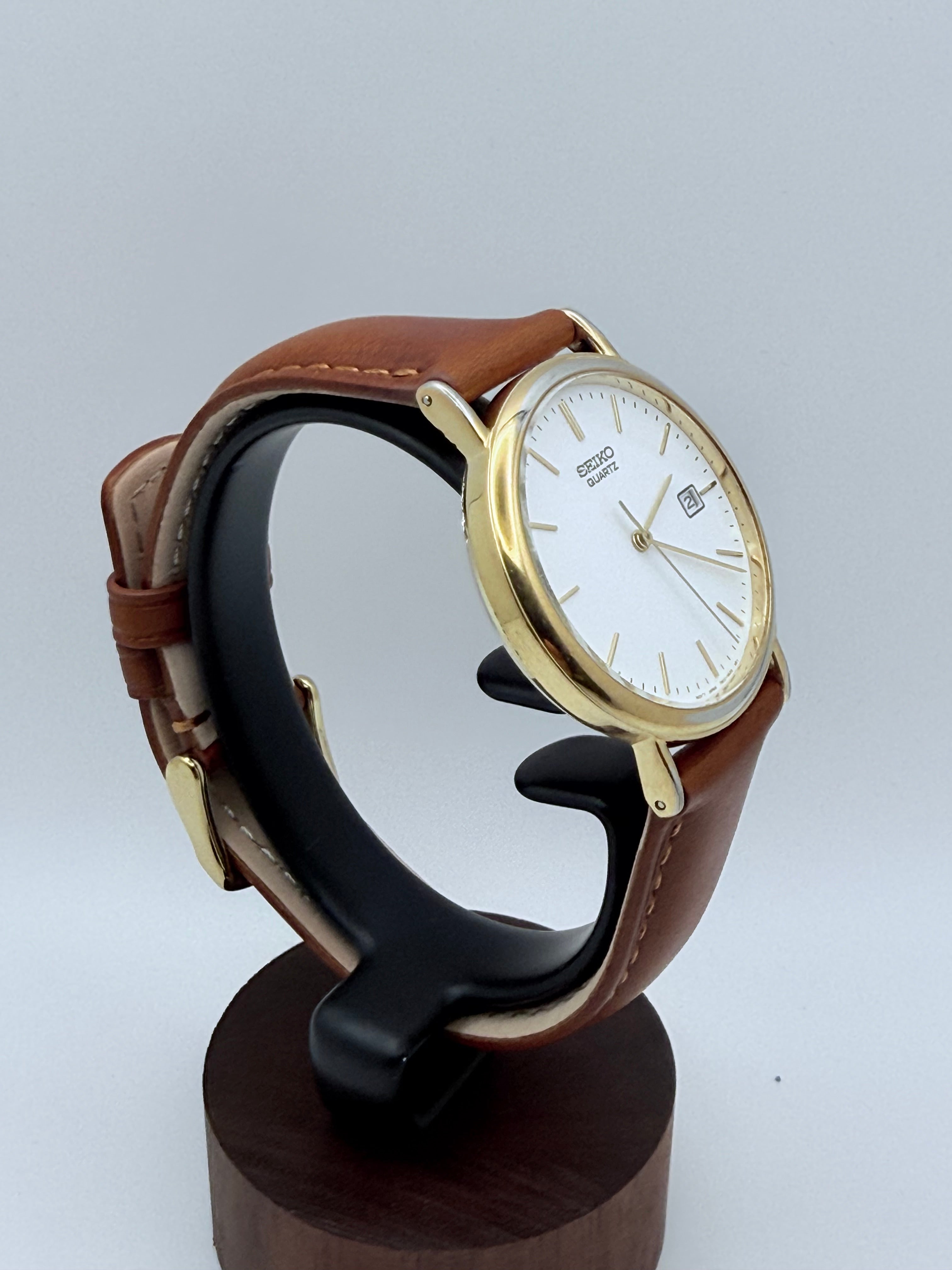 Seiko Vintage Watch - Dress - Gold Tone - Preowned