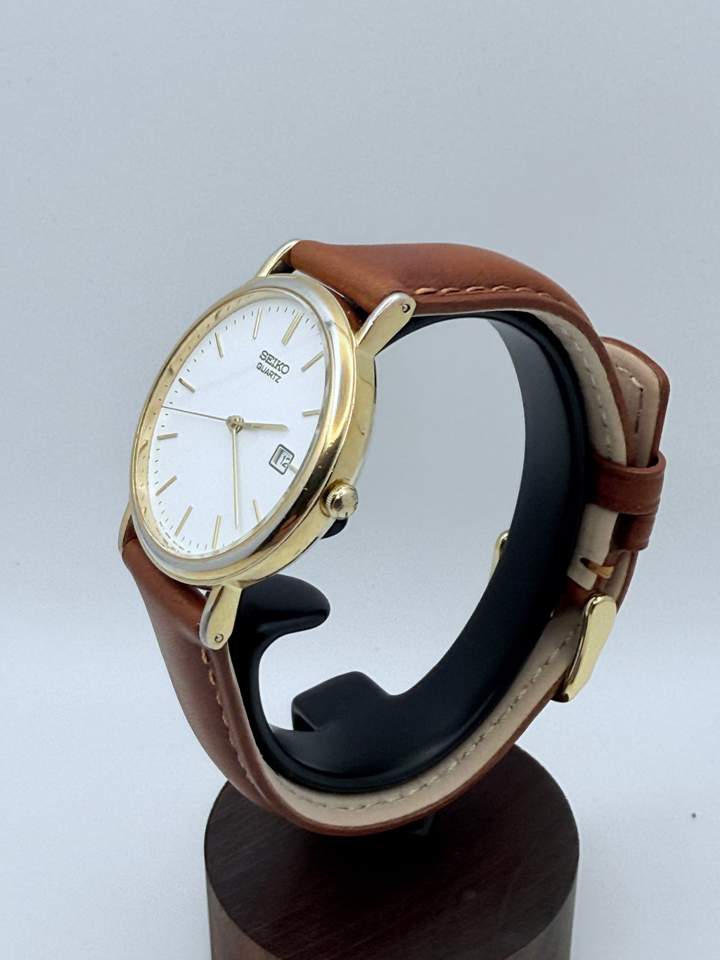 Seiko Vintage Watch - Dress - Gold Tone - Preowned