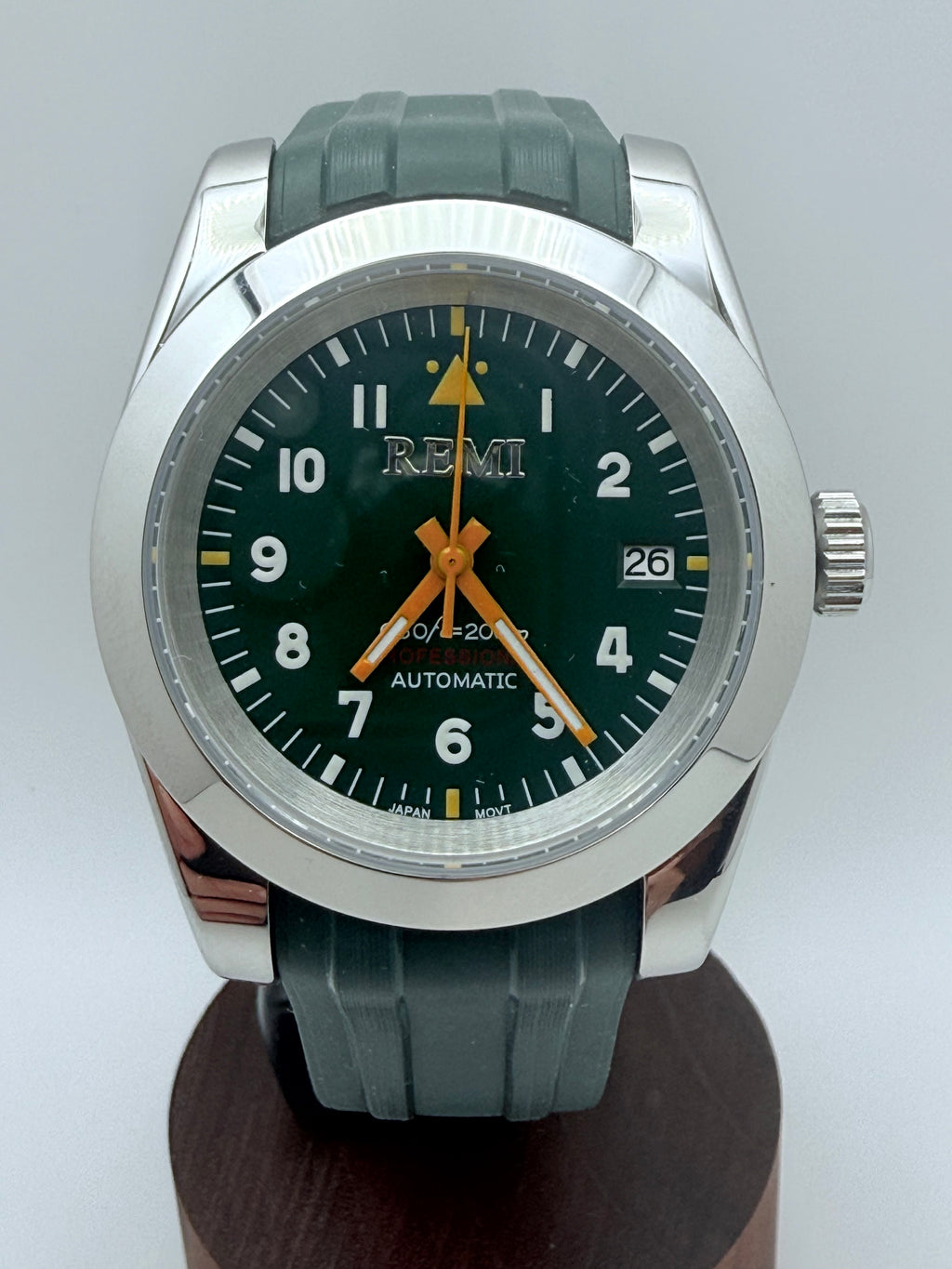 Trekker Field - Automatic