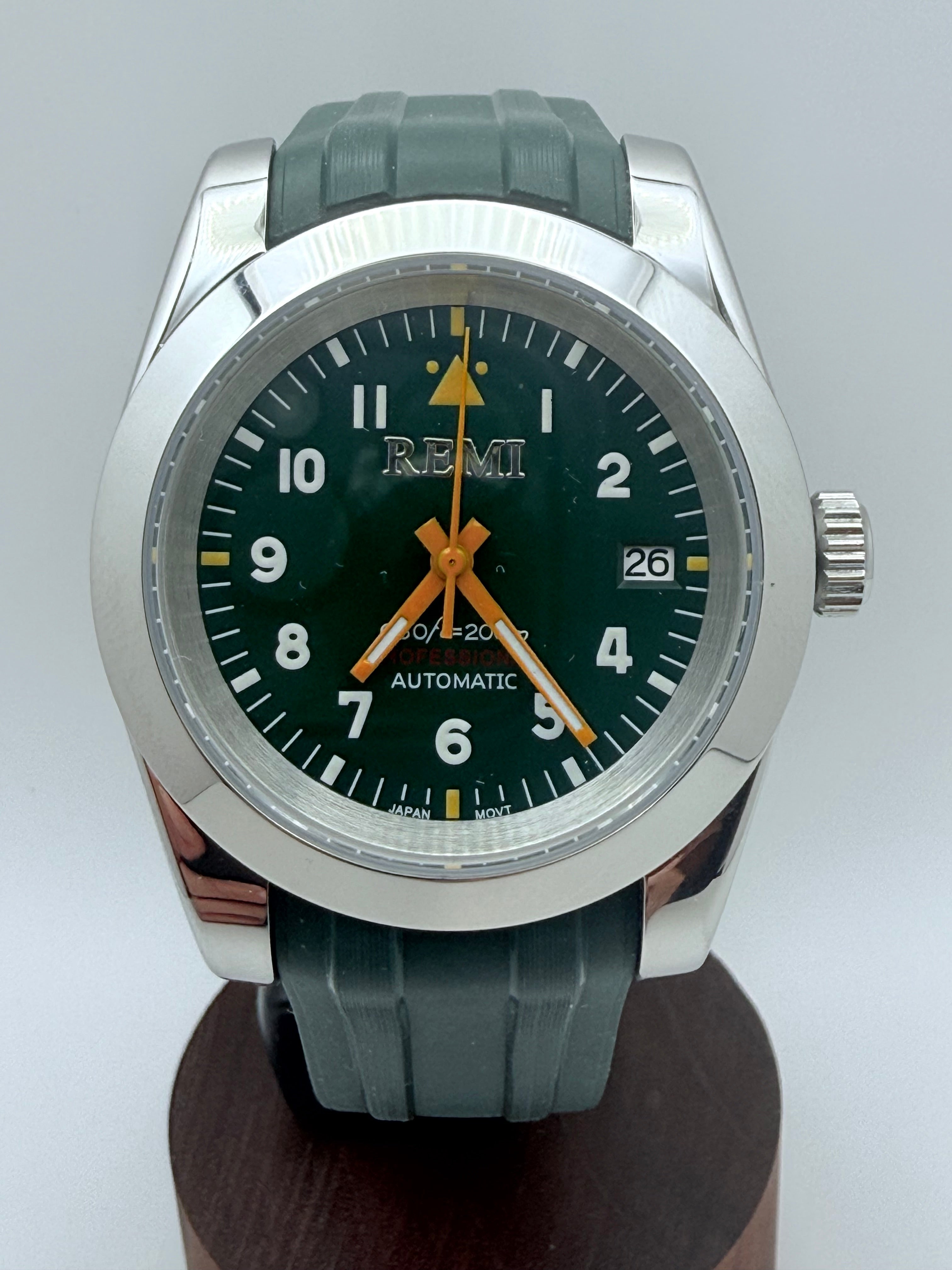 Trekker Field - Automatic
